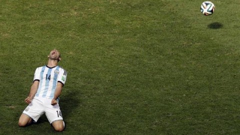 欧冠史诗之夜：拜仁主场4-3绝杀皇马，六年来首胜终结苦主尴尬纪录
